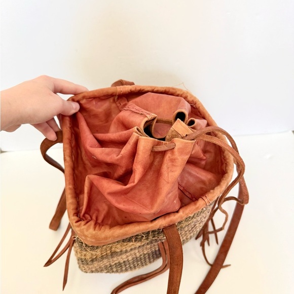 Vintage Woven Sisal & Leather Jute Boho Hippie Purse Market Bag Straw - Picture 6 of 6